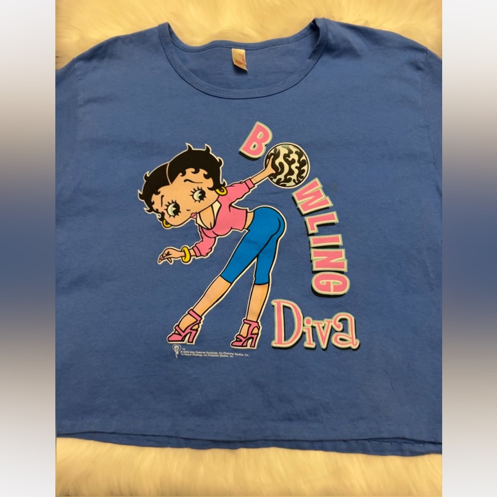 BETTY BOOP 2003 Y2K Vintage Cropped ‘Bowling Diva’ T-Shirt